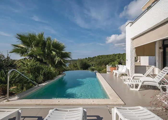 Stunning In With Wifi * Pula