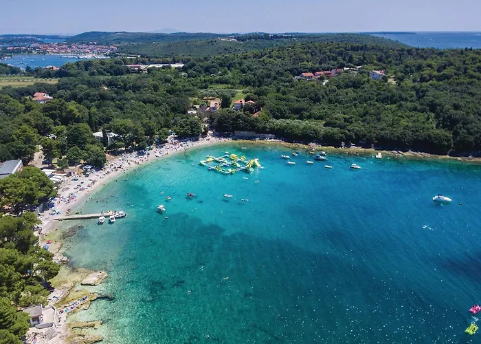 Stunning In With Wifi 풀라